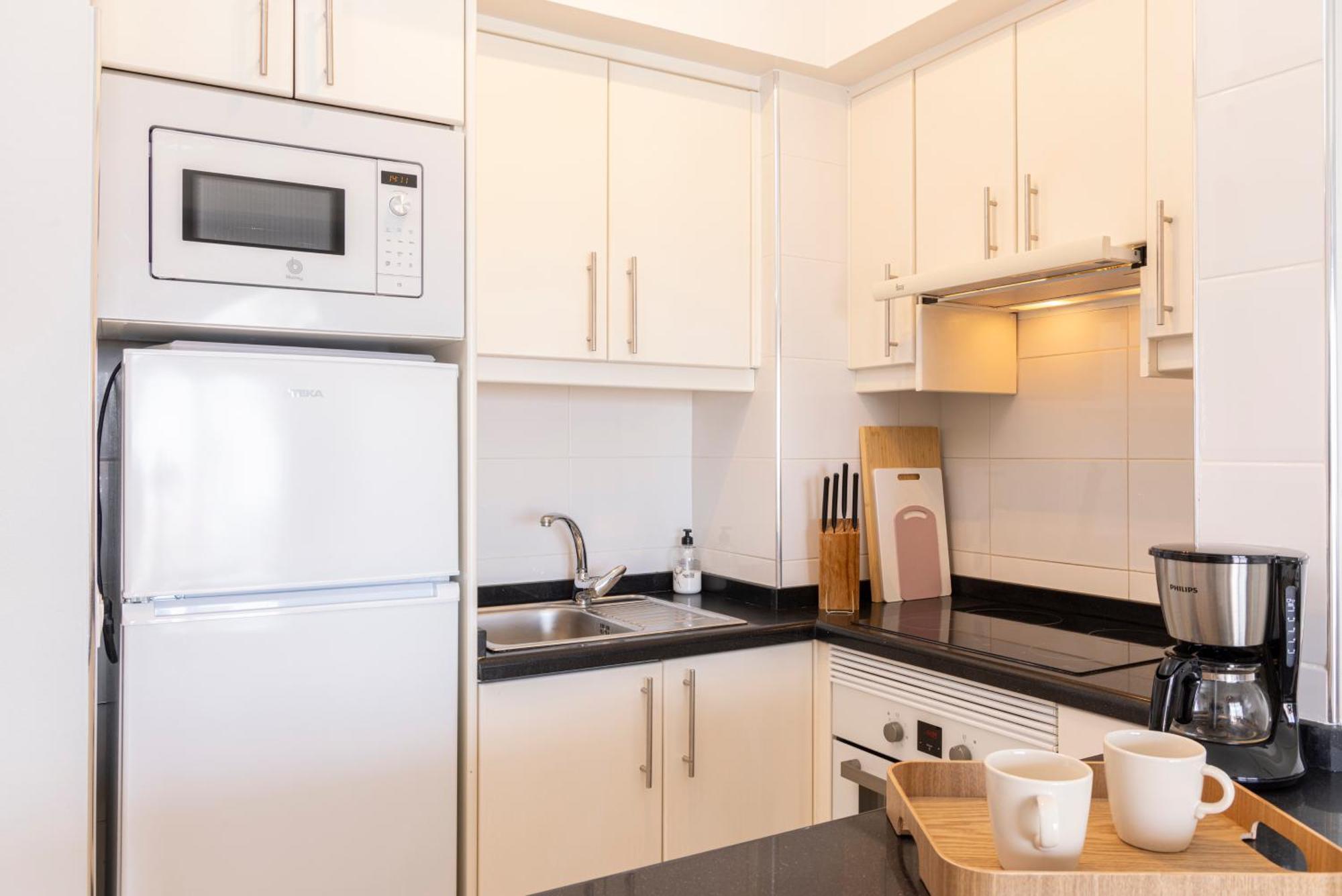 Fabulous Sea View Apartment أذيخي المظهر الخارجي الصورة